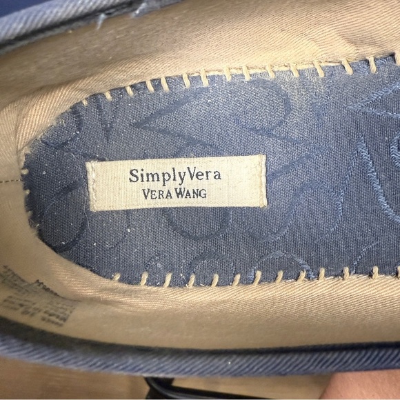 Simply Vera Vera Wang "Madey" Chambray Blue and Cream Espadrilles, Size 10 - Picture 7 of 9